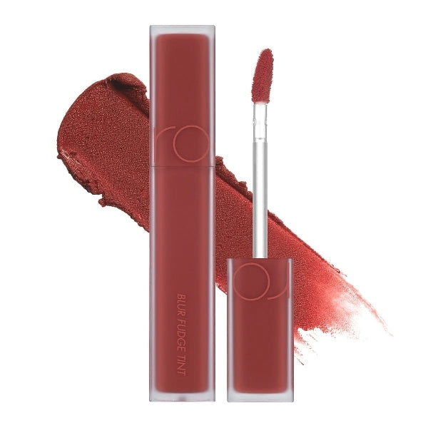 rom&nd Blur Fudge Tint in shade 03 Musky on white background. Lightweight Korean matte lip tint with a muted musky tone and smooth blurring effect. Genuine rom&nd tint available at Sejou.